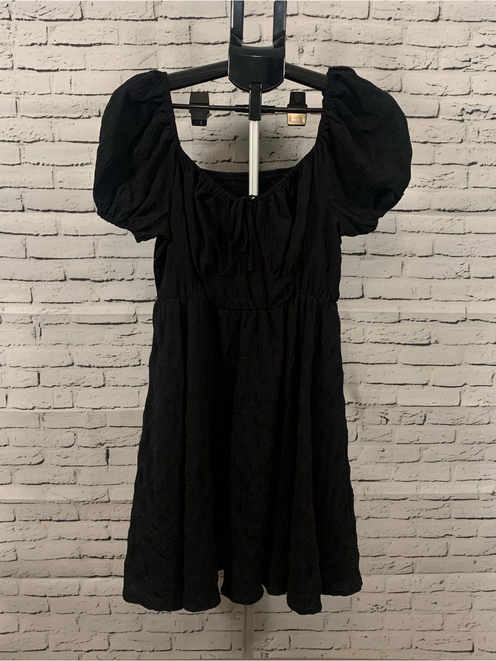 SHEIN XL Black Puff-Sleeve Mini Dress